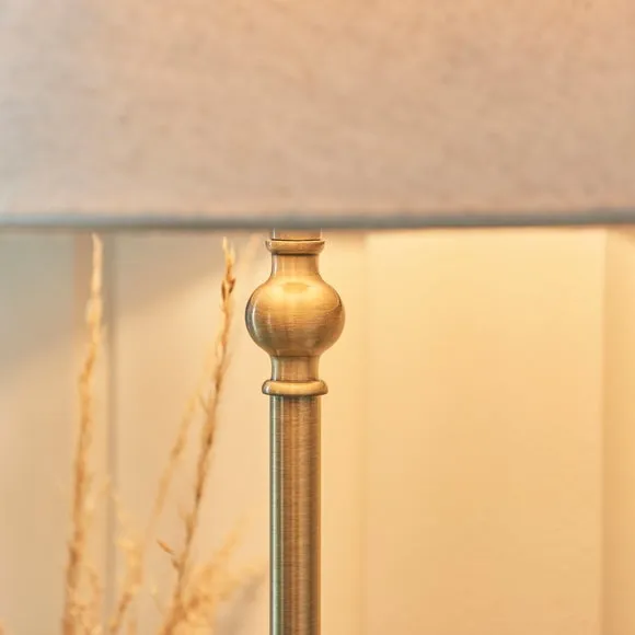 Vogue Leila Plain Table Lamp 2
