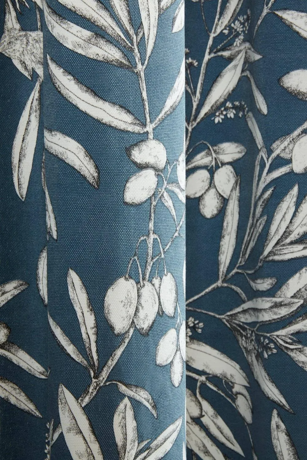 Sundour Aviary Pencil Pleat Curtains Taped Curtain Pair in Blue 4