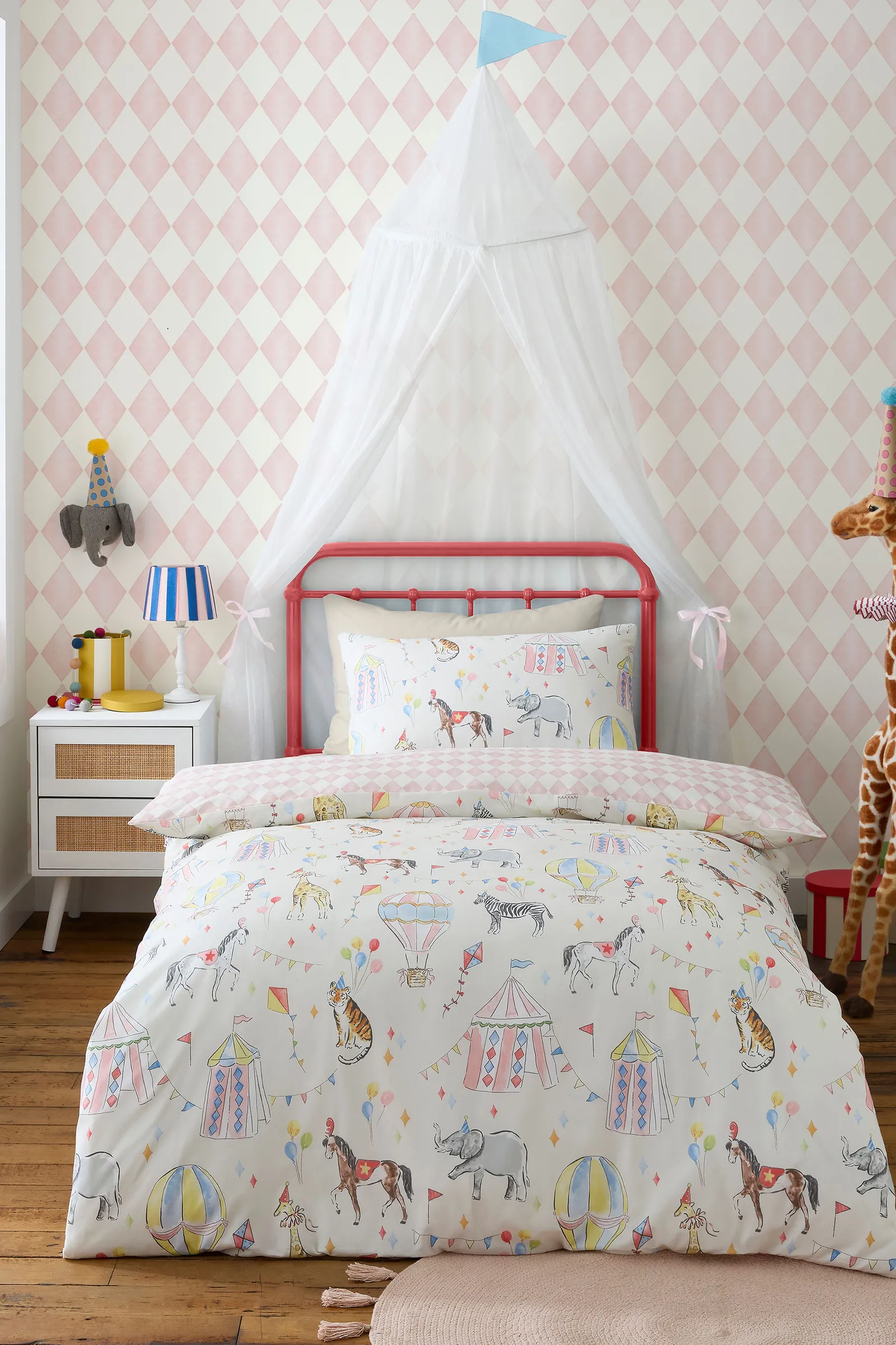 Bedlam Circus Time -Easy Care Single Duvet Cover Set