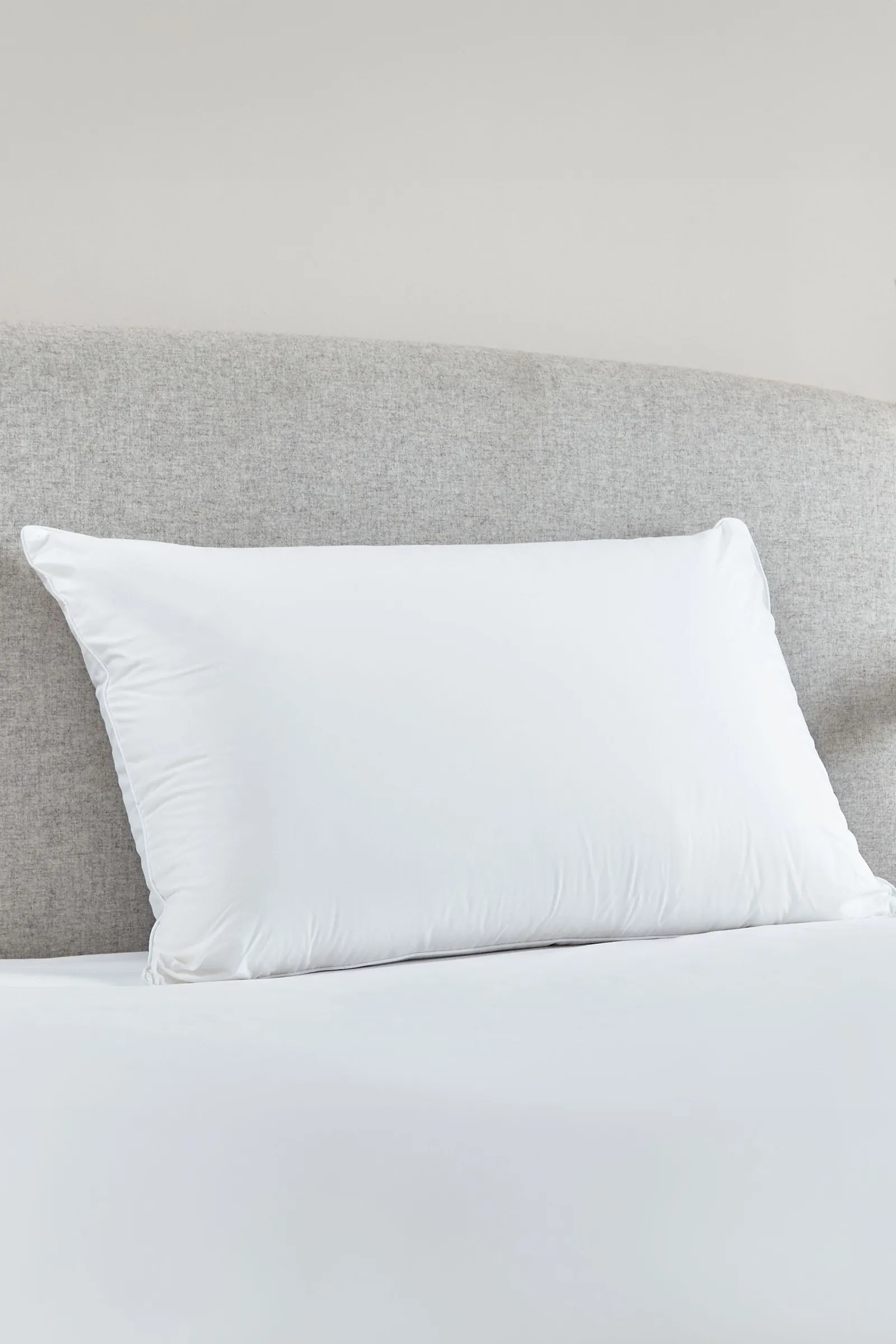 Catherine Lansfield 'Luxury Multi Relax' Cotton Pillow in White
