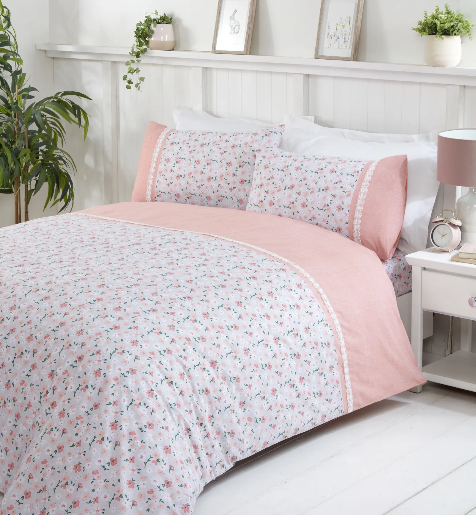 Rapport Home Penelope Polycotton Duvet Cover Set With Pillowcase in Pink
