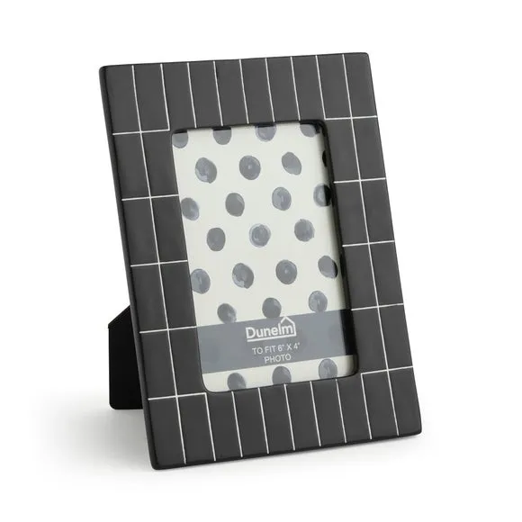 Black Tiled Ceramic Photo Frame 2
