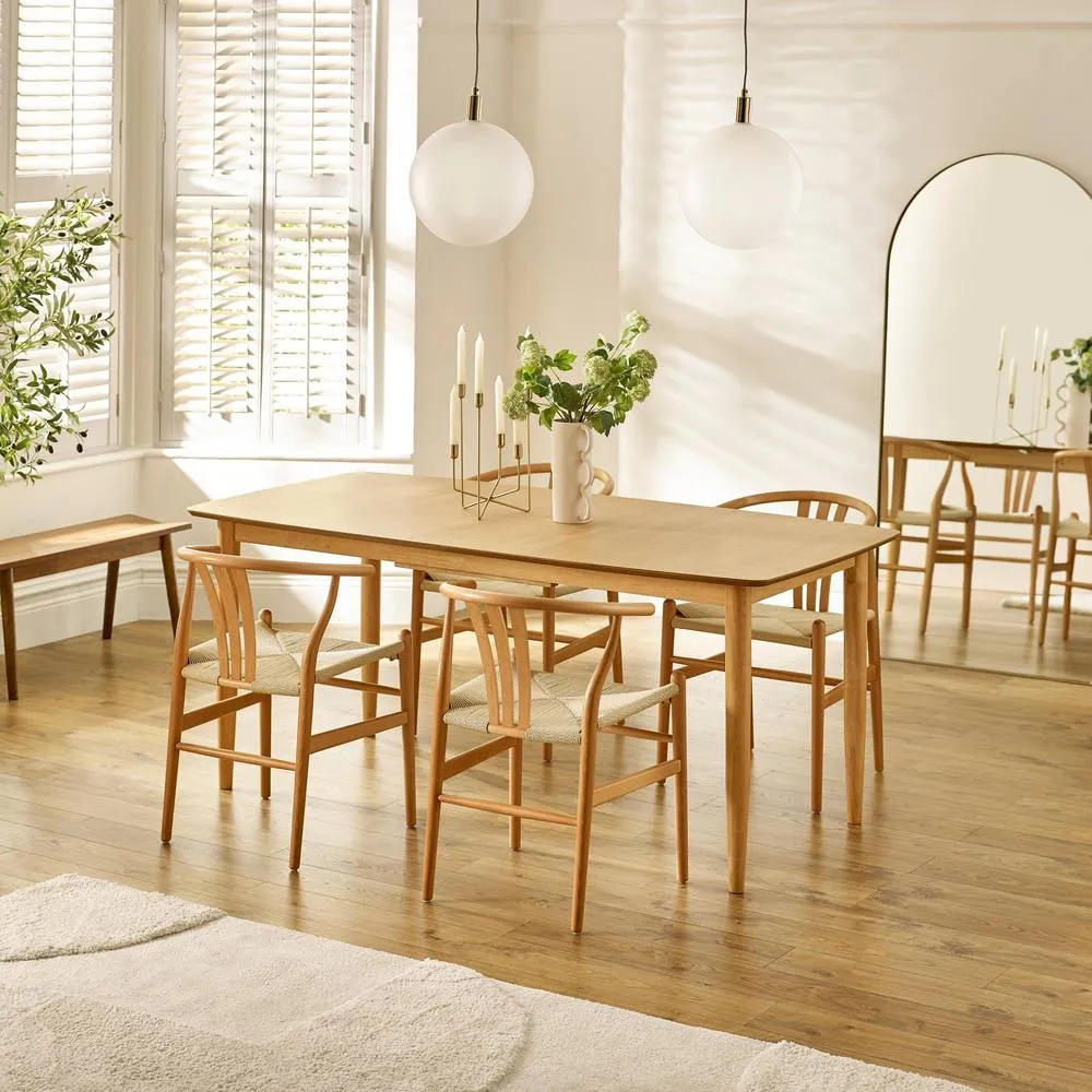 FurnitureboxUK Leif Oak Effect Rectangular Extending Table & 4 Caia Dining Chairs in Light Oak