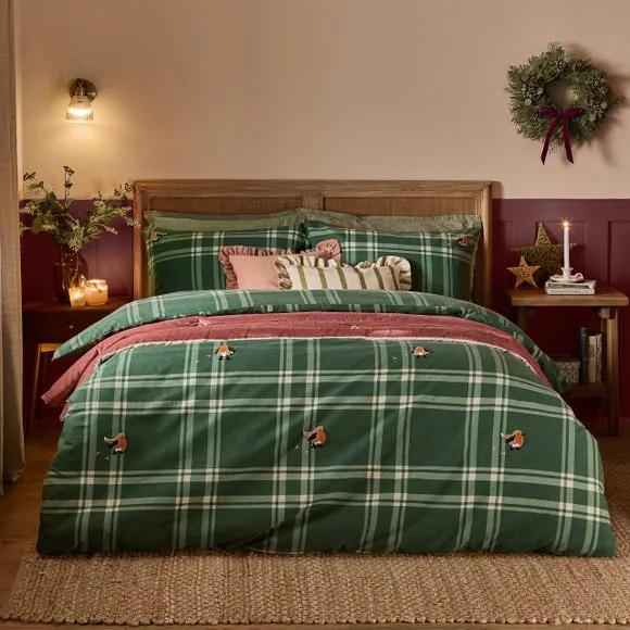 Furn. Ramble Robin Tufted 100% Brushed Cotton Duvet Cover & Pillowcase Set 1