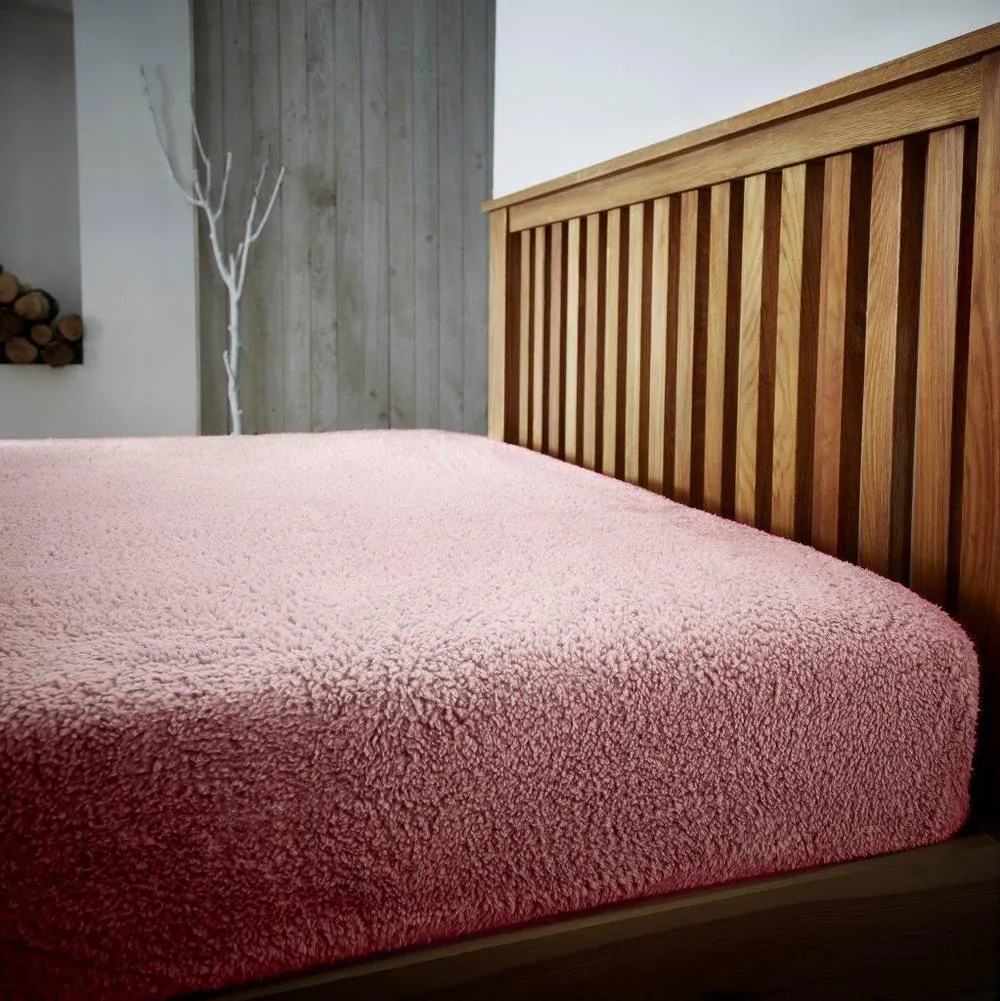 Smart Living Luxury Teddy Plain Duvet Cover & Pillowcase Set in Pink 2