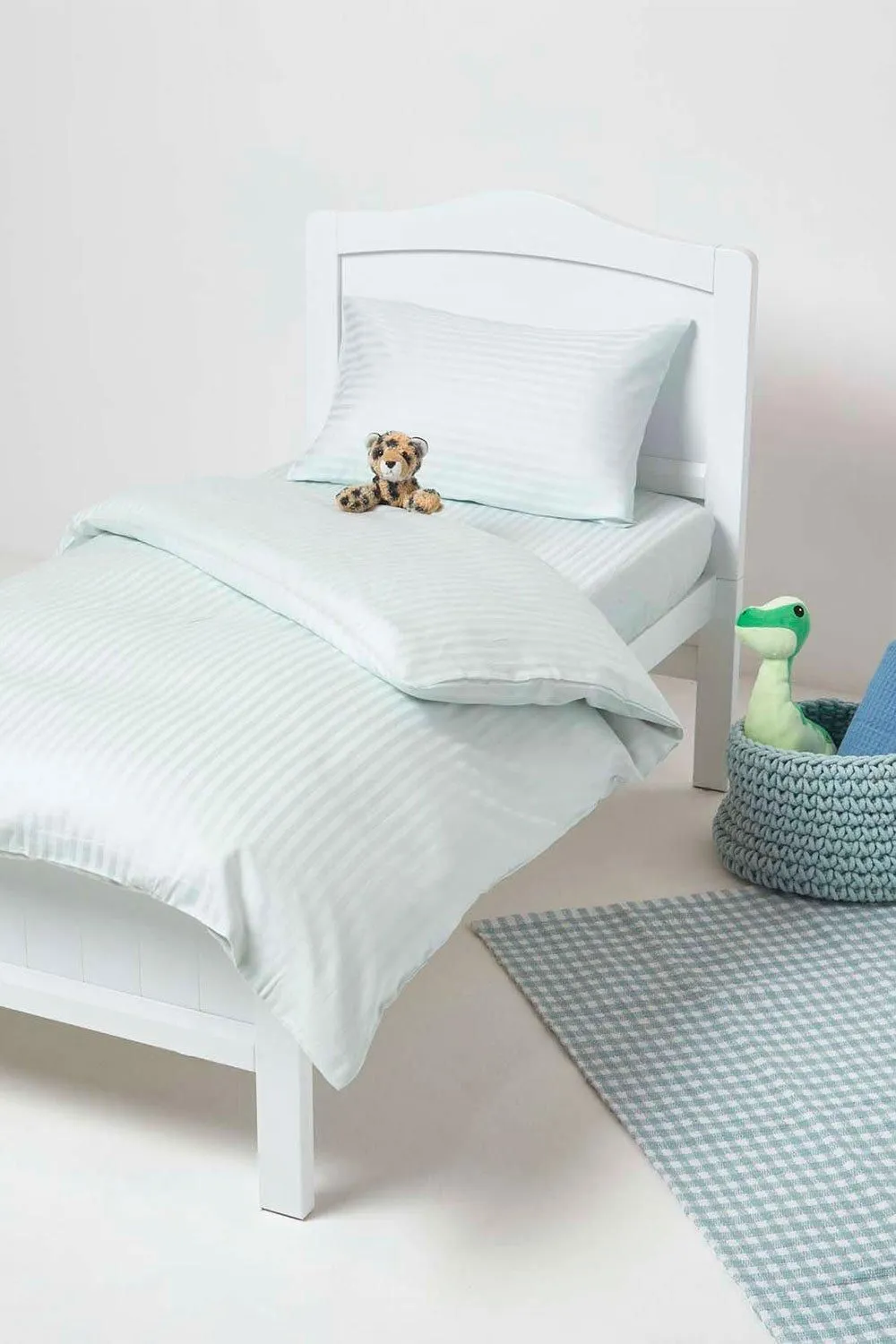 Homescapes Cotton Stripe Cot Bed Duvet Cover Set 330 Thread Count in Blue 2
