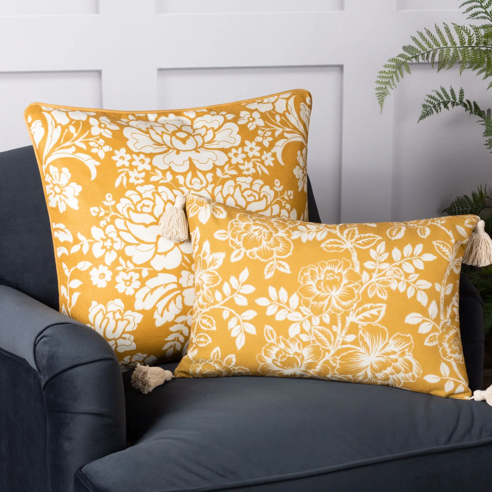 Paoletti Melrose Traditional Floral Cushion in Yellow 5
