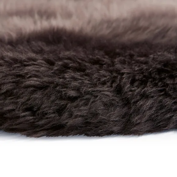 Single Pelt Sheepskin Rug 4
