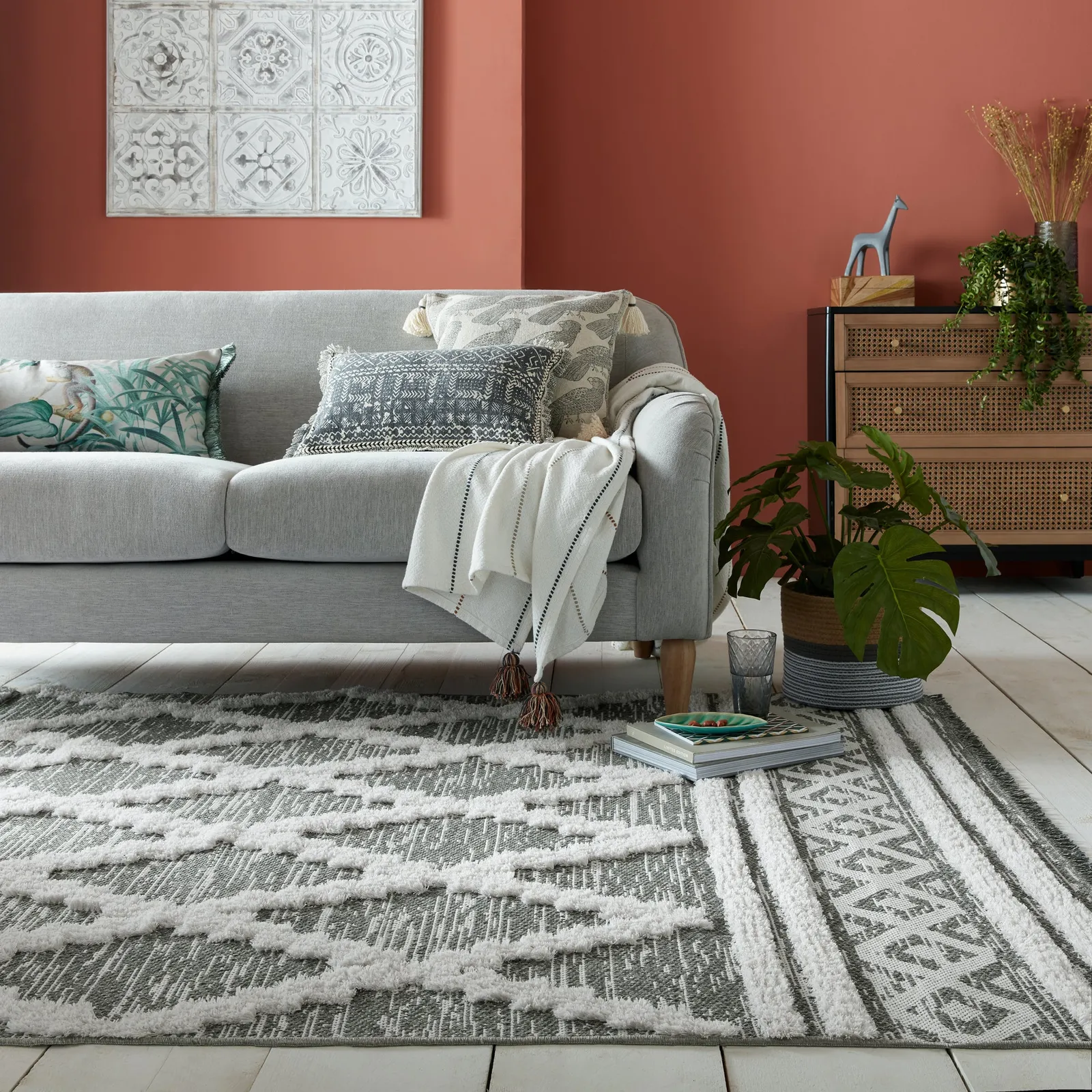 Ezra Rug Grey/White