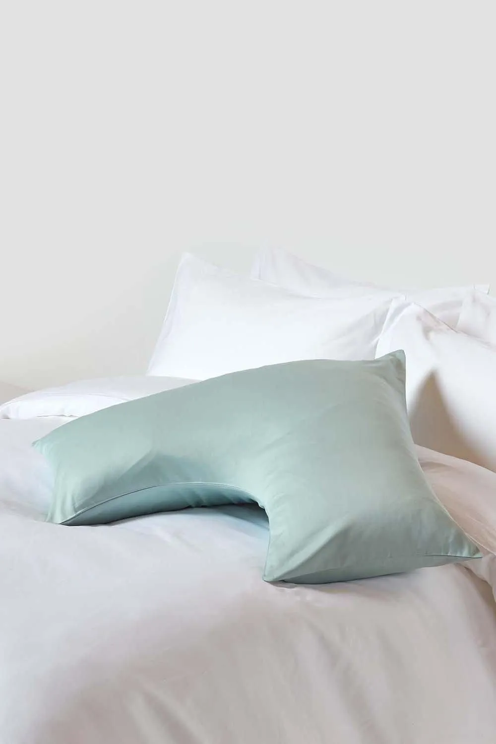 Homescapes V Shaped Pillowcase Sateen Cotton 400 Thread Count in Duck Egg Blue 2
