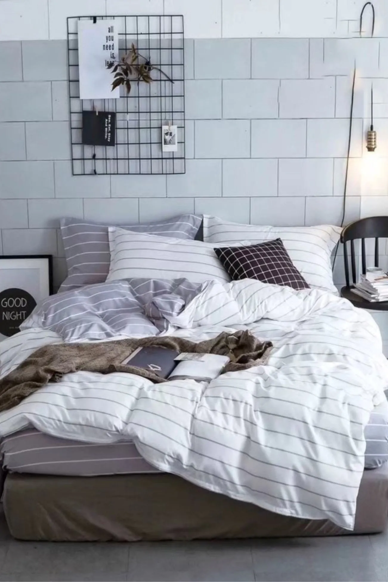 Ezysleep White Stripe Printed Duvet Set 2