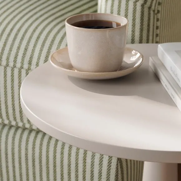 Petit Side Table 2