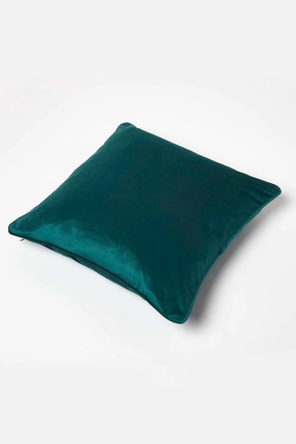 Homescapes Filled Velvet Cushion with Piped Edge 46 x 46 cm in Green 5