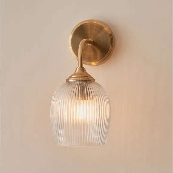 Vogue Leroy Ribbed Wall Light 3