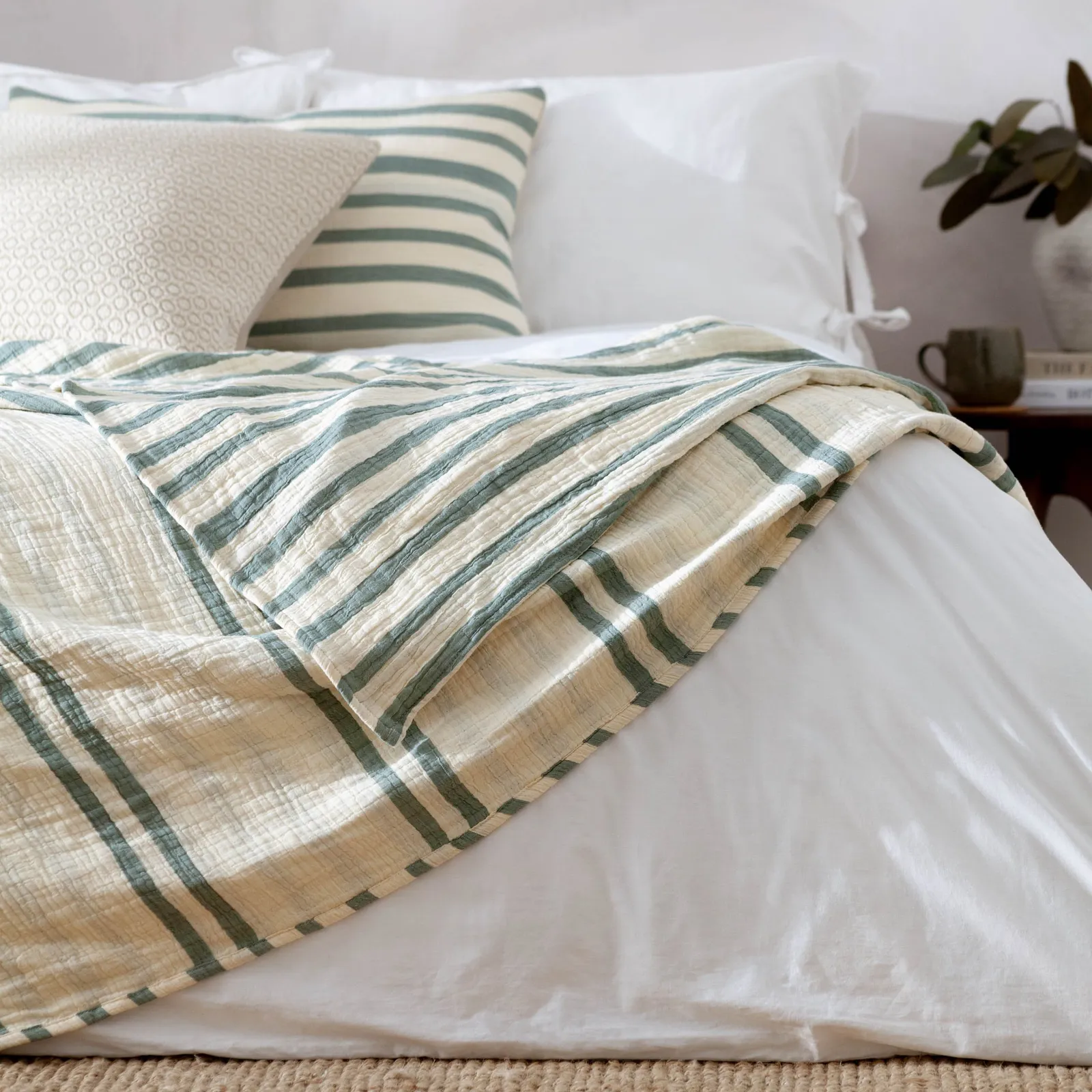 Yard Woven Stripe 100% Cotton Bedspread in Light Green 1