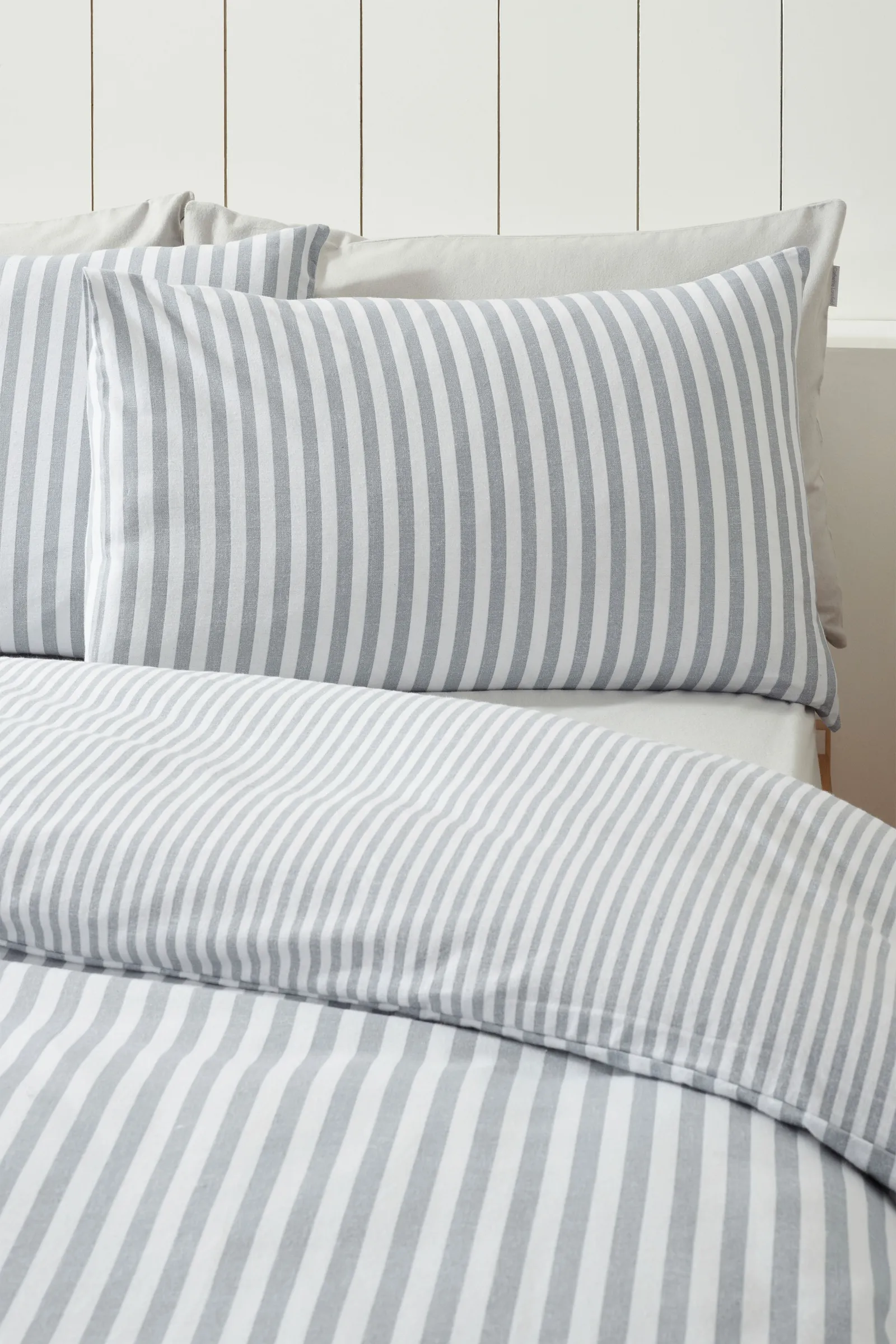 Catherine Lansfield Brushed Stripe 100% Cotton Duvet Cover Set in Silver 3