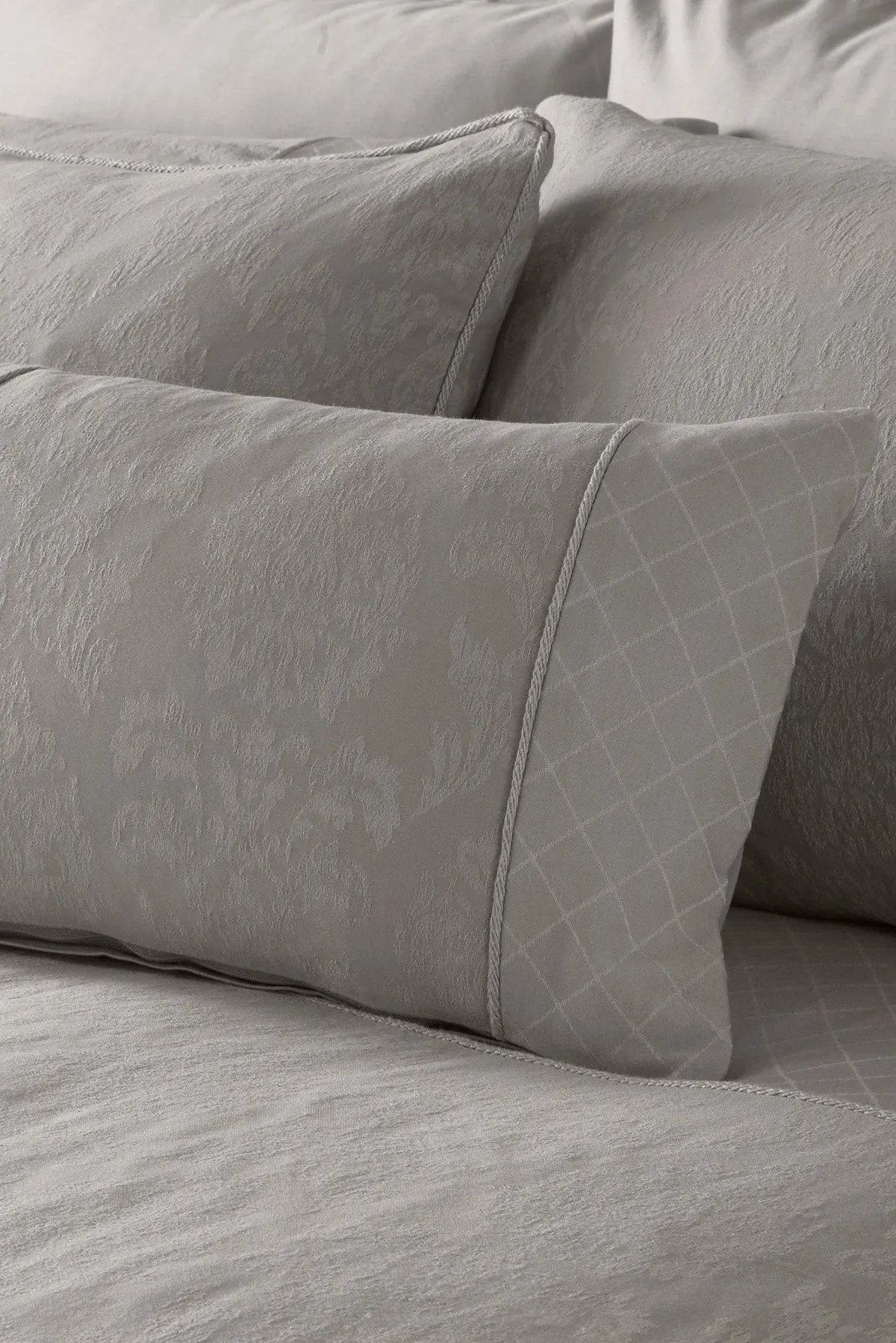 Dreams & Drapes 'Rosana' Luxury Damask Filled Bedroom Cushion in Silver