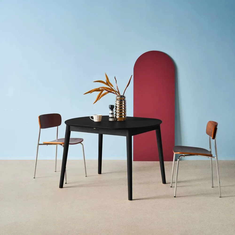 sweeek Oval extendable dining table rubberwood & oak veneer 4-6 seats in Black 6