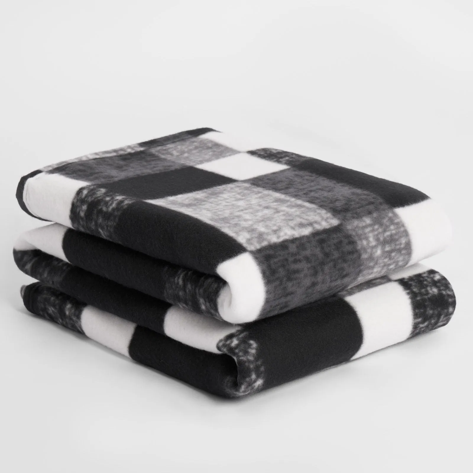OHS Tartan Check Fleece Throw Winter Warm Soft Blanket in Black