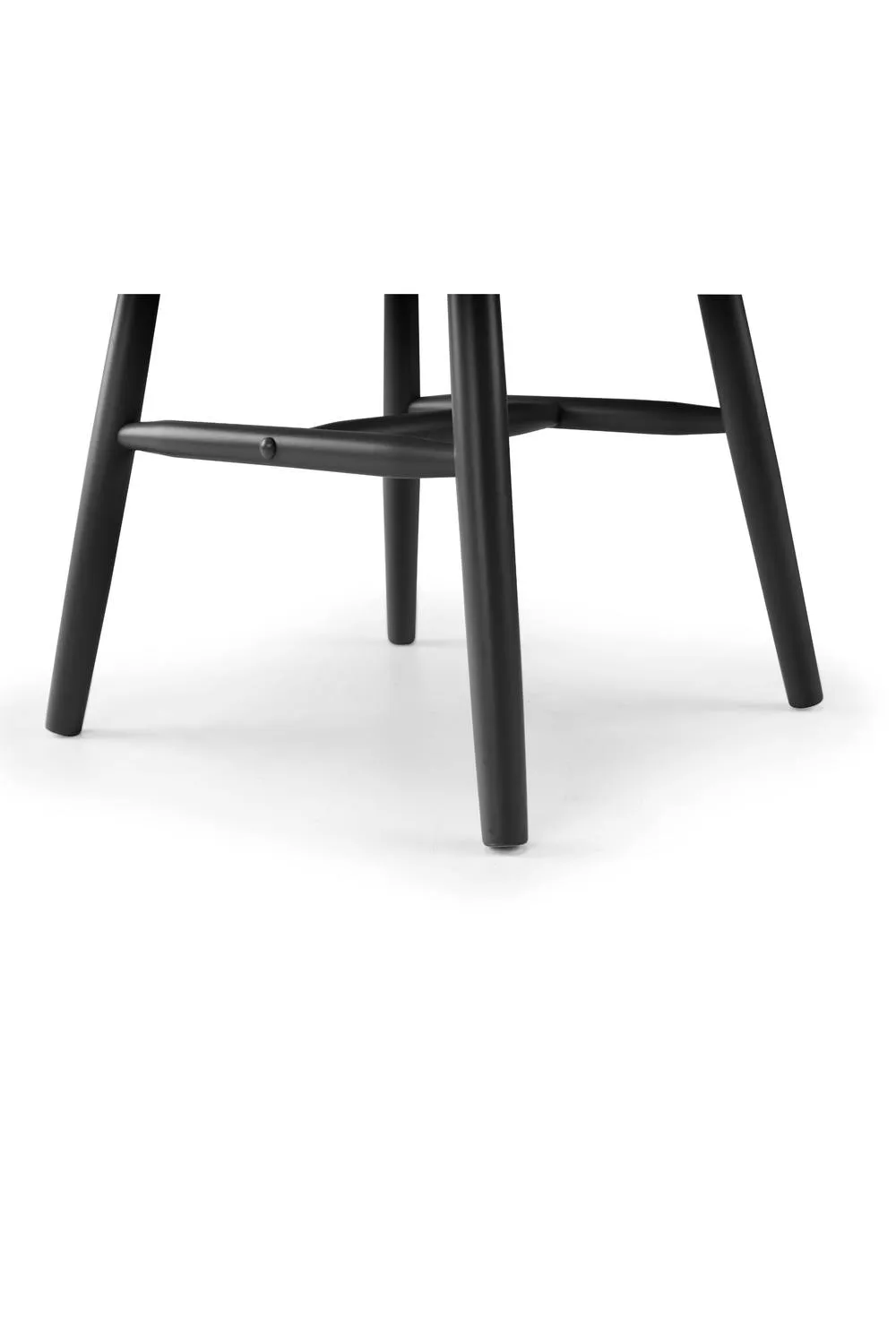Julian Bowen Alassio Spindle Back Dining Chair (Set of 2) in Black 6