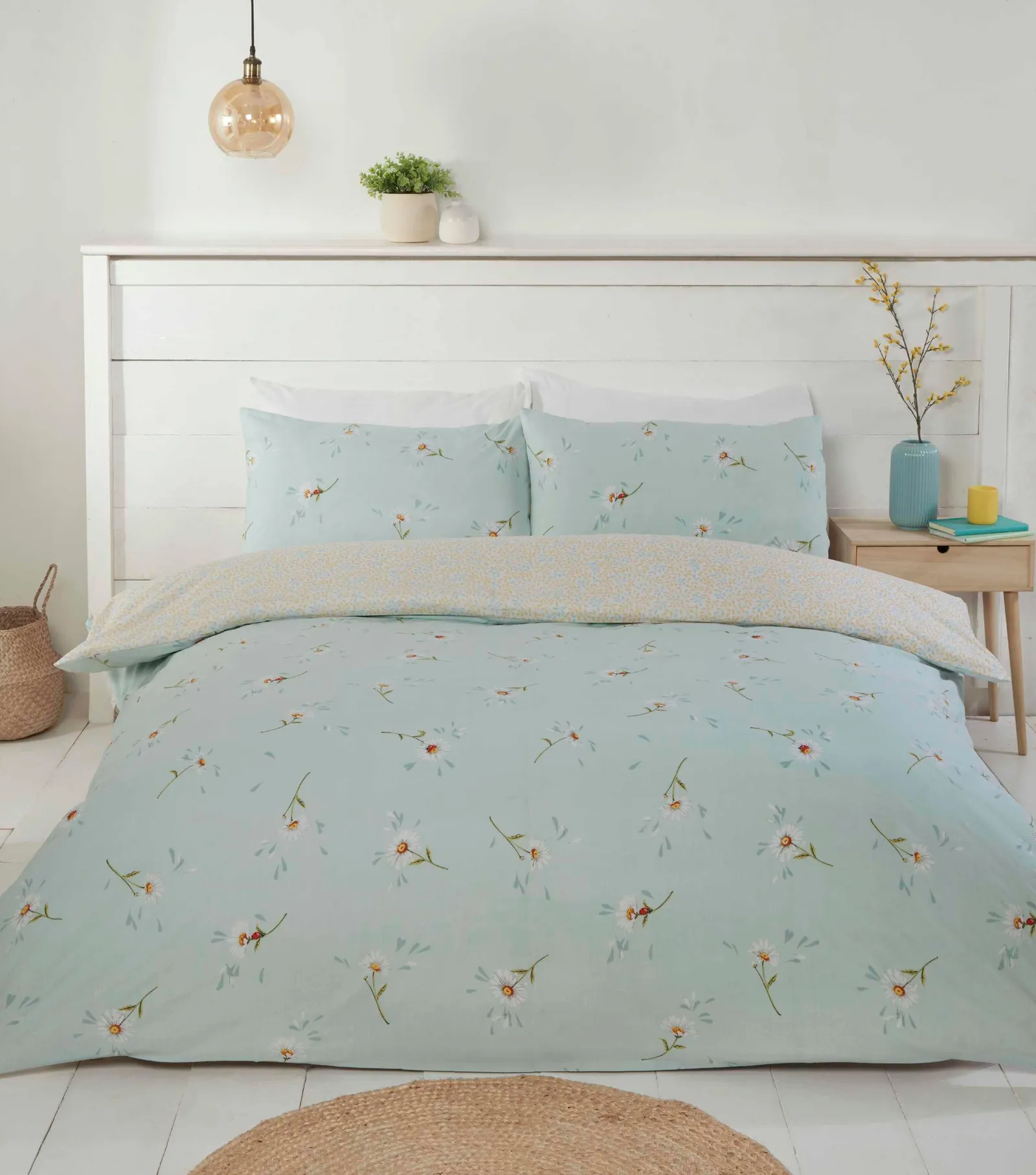Rapport Home Daisy Floral Polycotton Duvet Cover Set with Pillowcase in Duck Egg Blue