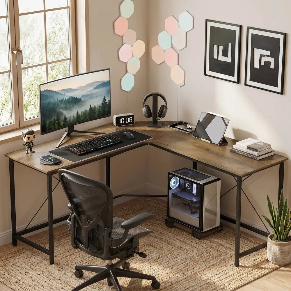HOMCOM Corner L-Shape Computer Desk Gaming PC Workstation for Home Office in Brown 2