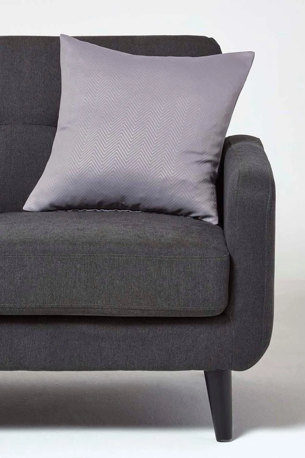 Homescapes Herringbone Cushion Cover in Grey 2