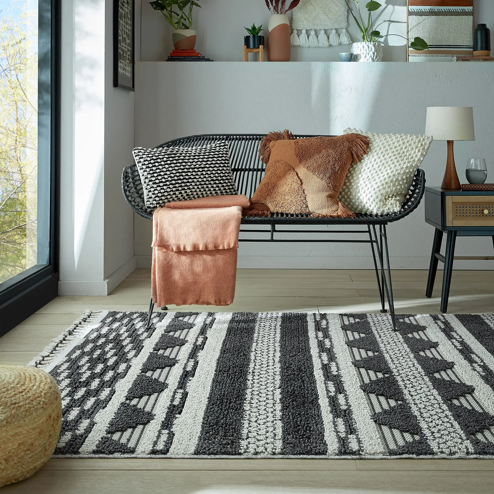 Martil Rug Black and white