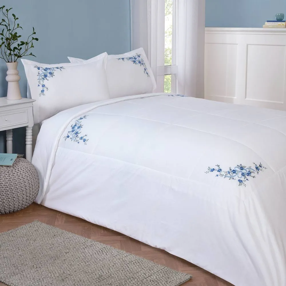 Rapport Home Floral Ribbon Bedspread (254x254 cm) in White 2