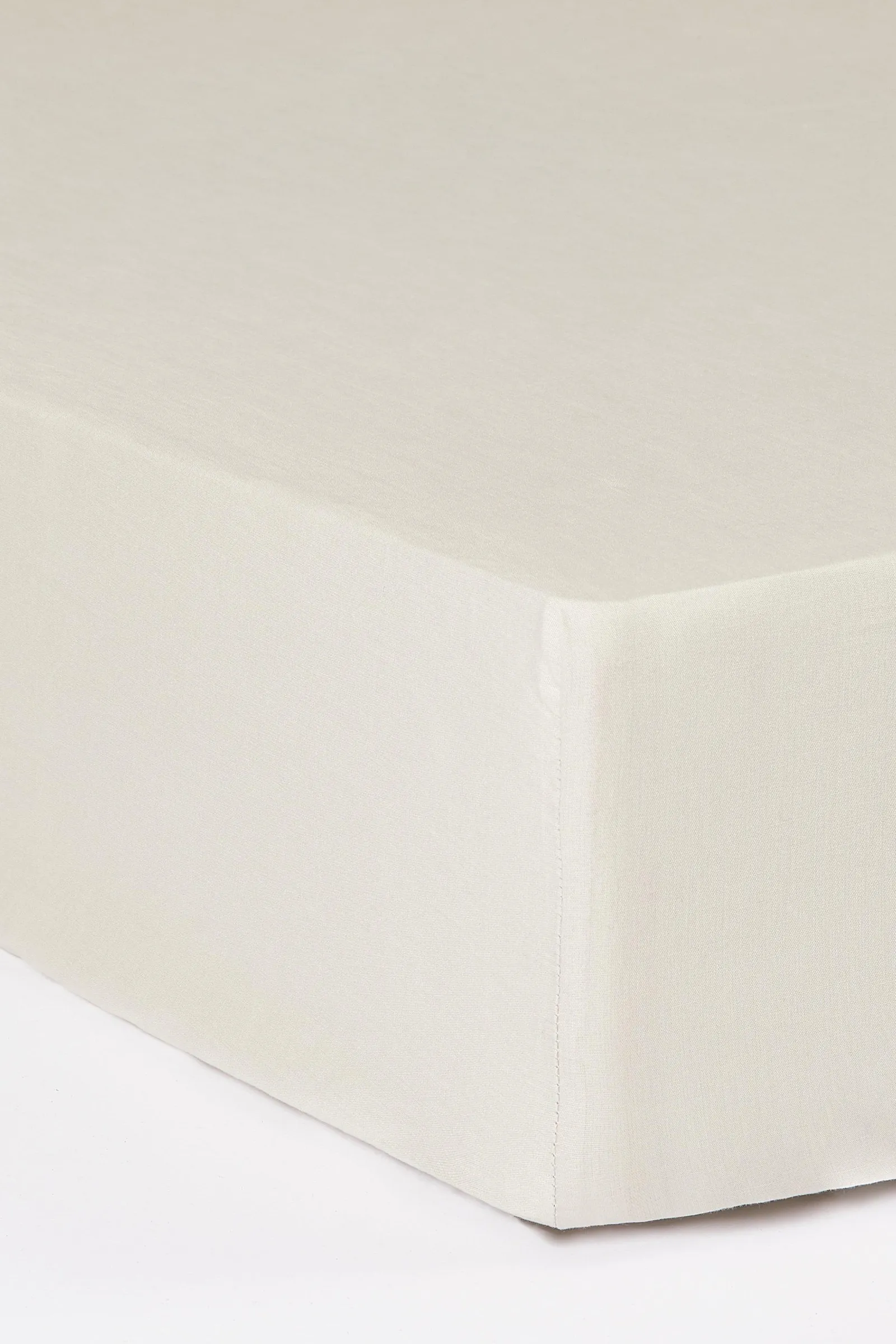 Cotton Rich Single Fitted Sheet