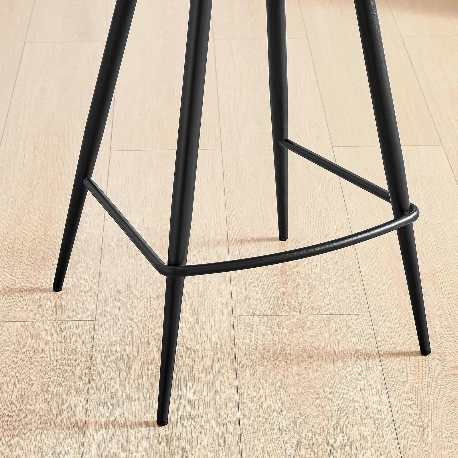 FurnitureboxUK Braxton 2x Cream Boucle Fabric Black Leg Counter Stools 2