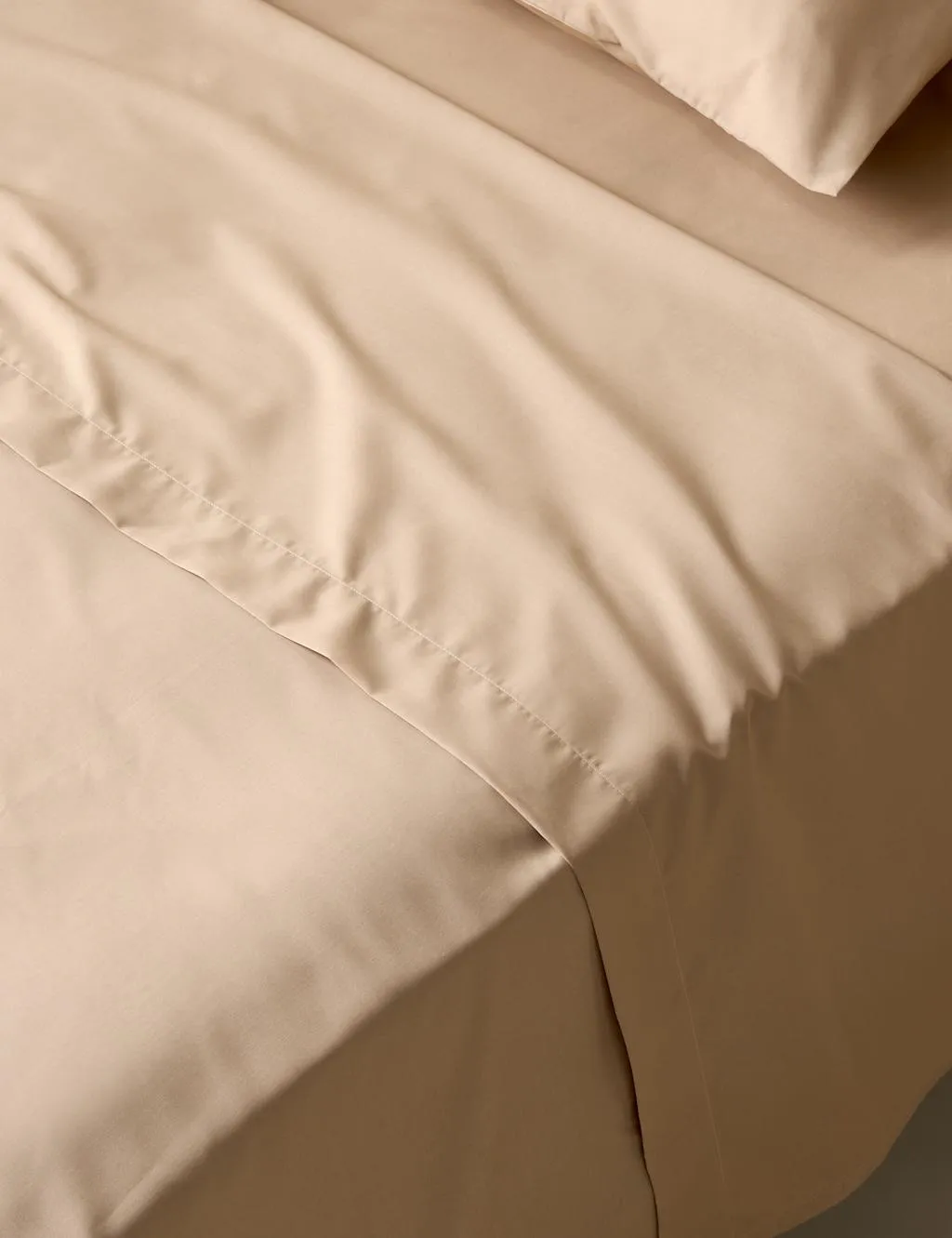 M&S Stay Cool Lyocell Rich Flat Sheet Biscuit