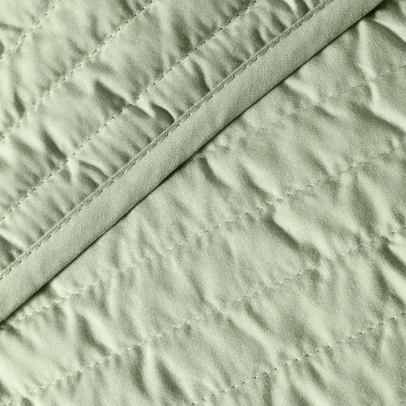 Bianca Quilted Lines Bedspread 2