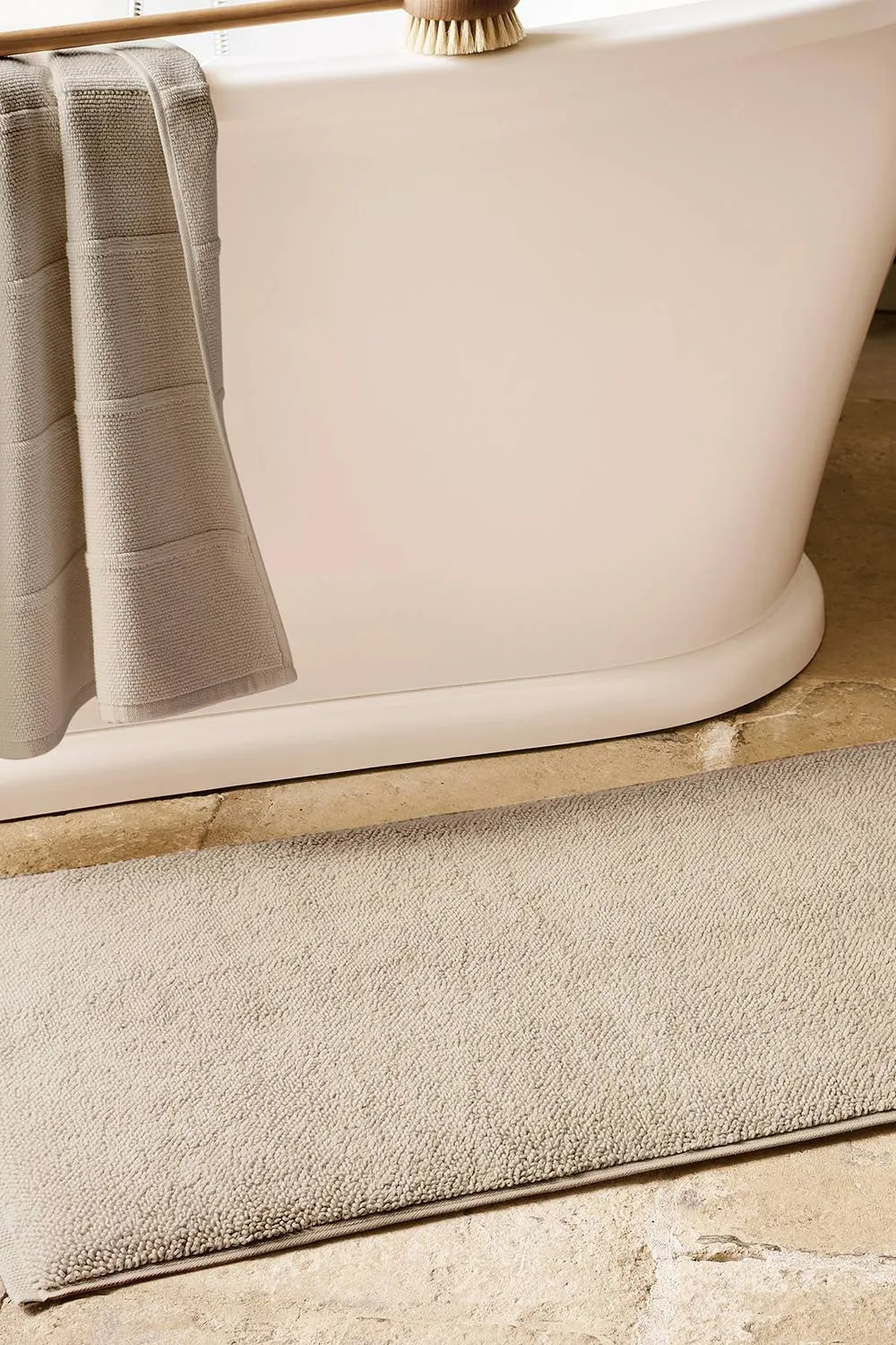 CHRISTY 'Highgate' Turkish Cotton Luxurious Bath Rugs in Beige 1