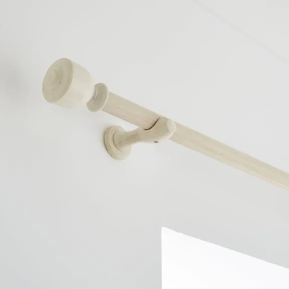 Tulip Urn Wood Curtain Pole