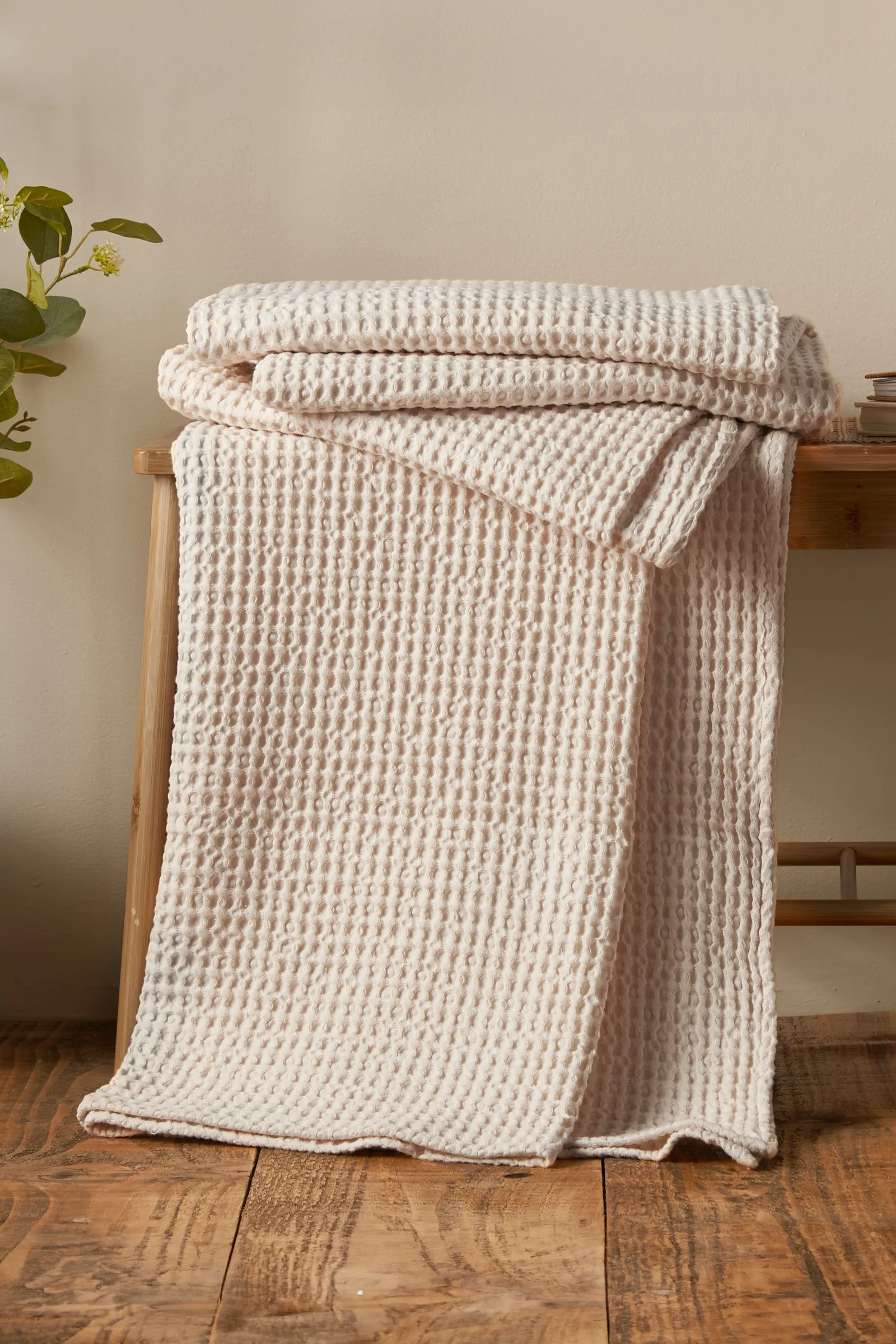 Pineapple Elephant 'Jaipur Chunky Waffle' Cotton Blanket Throw in Natural