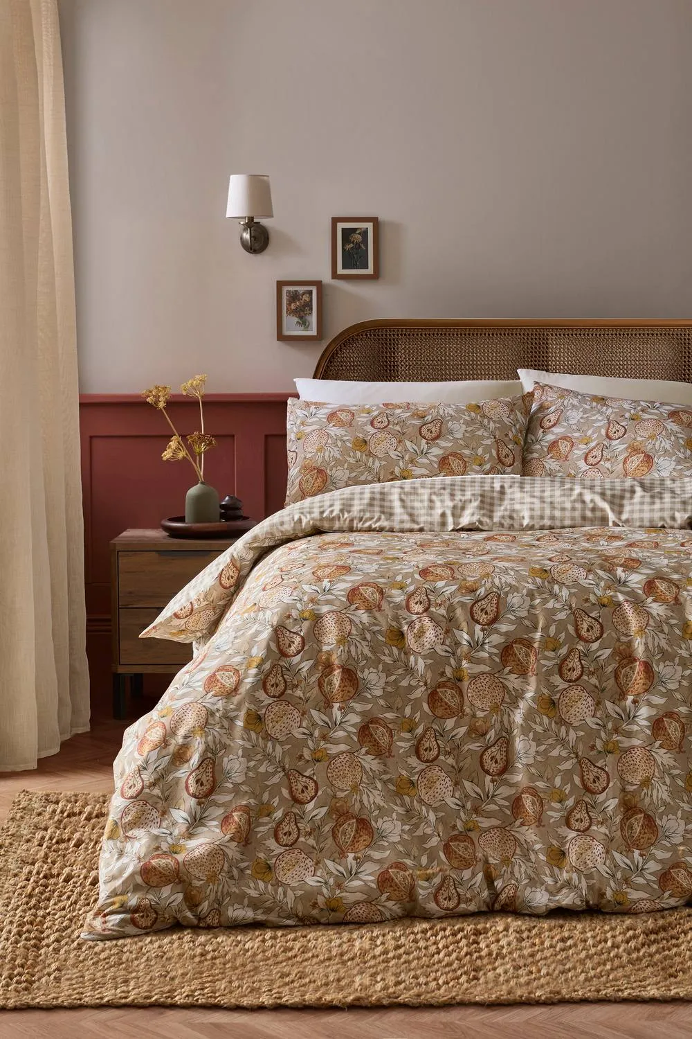 Dreams & Drapes 'Orchard Pears' Easy Care Duvet Cover Set in Natural 1