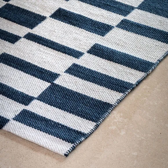 Cedar and Sage Genoa Jacquard Rug 2