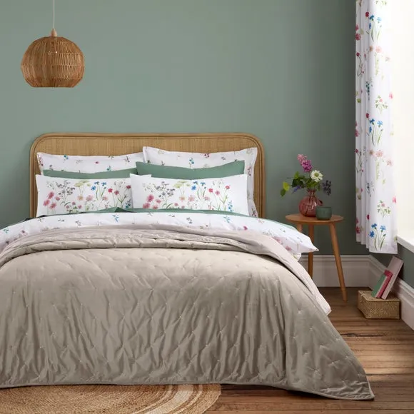 Pippa Quilted Bedspread