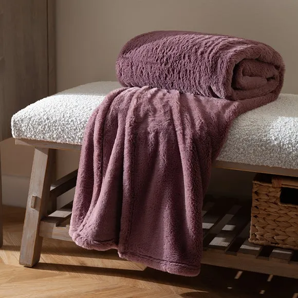 Furn. Kallu Faux Fur Throw Blanket 1