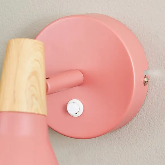 Wolston Adjustable Wall Light 4