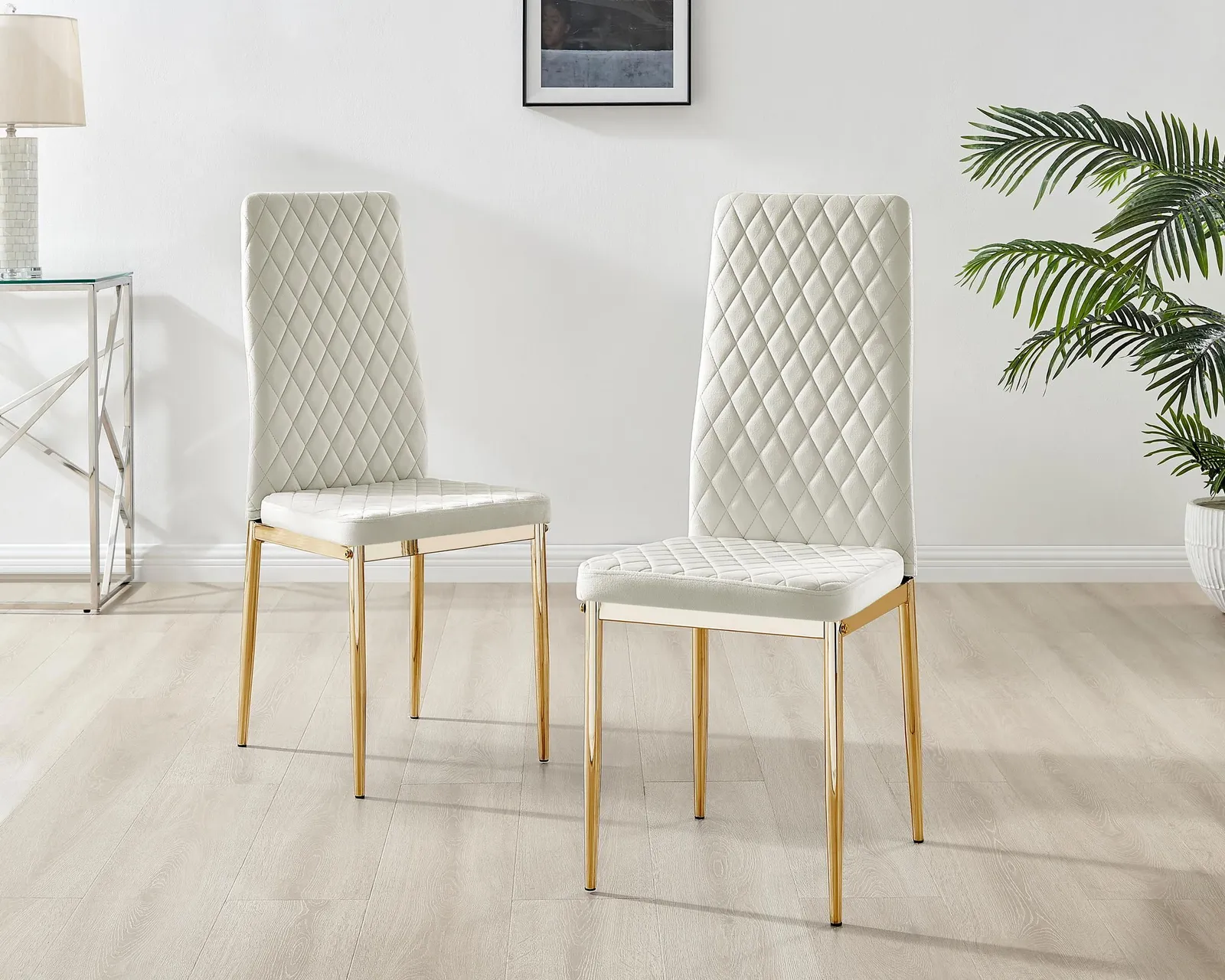 FurnitureboxUK Novara 100cm Round Tempered Glass Dining Table with Gold Legs & 4 Milan Velvet Chairs in Cream 6