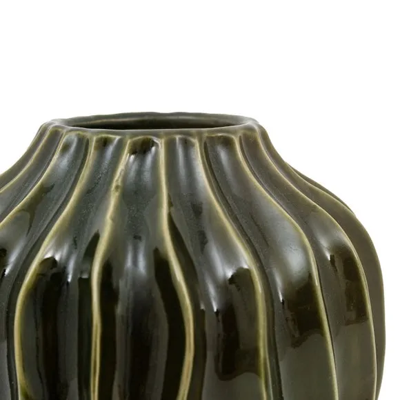 Organic Ribbed Ceramic Vase 3