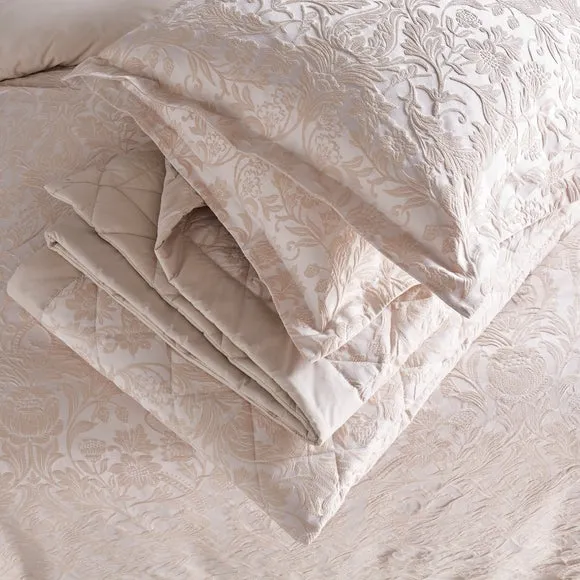 Dorma Winchester Bedspread 6