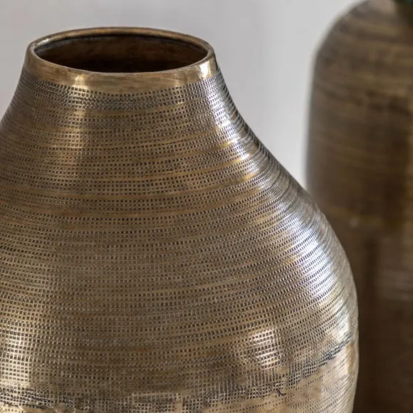 Cedar & Sage Zahara Hammered Aluminium Antique Vase 2