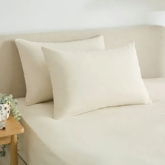 Soft and Easycare Standard Pillowcase Pair