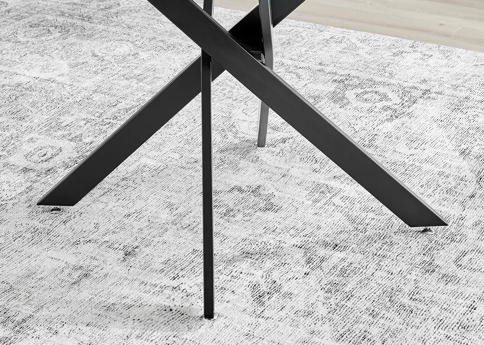 FurnitureboxUK Novara 120cm Round 6-Seater Dining Table With Black Metal Legs in White 6