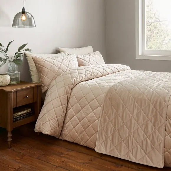 Castleton Duvet Cover and Pillowcase Set 6