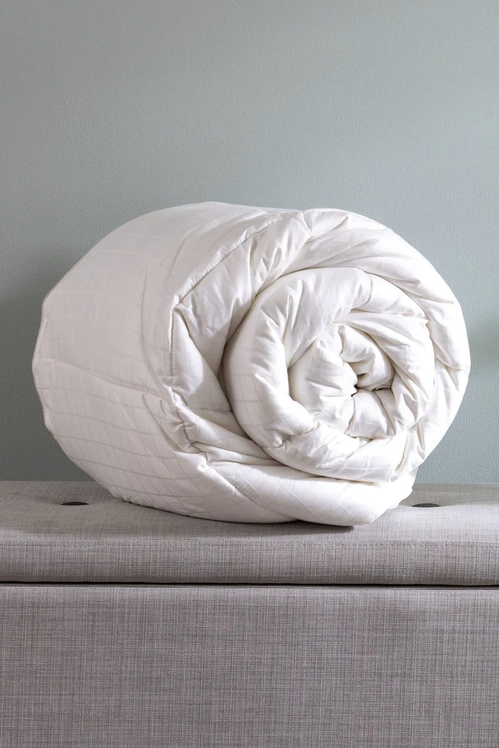 Soak&Sleep 9.0 Tog Soft As Down with Silk King Duvet in White