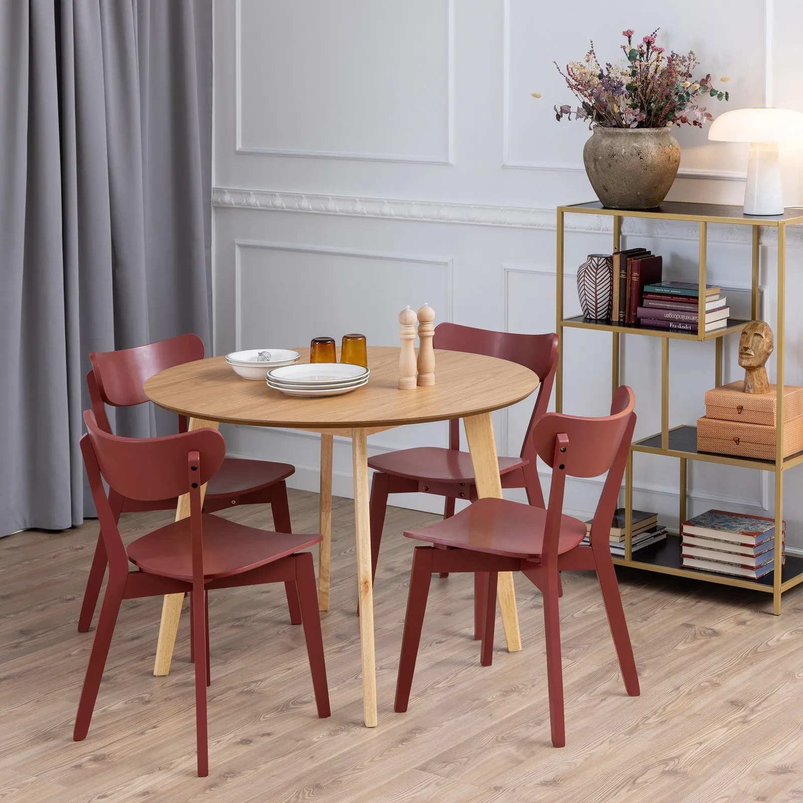 Furniture To Go Roxby Round Dining Table in Oak 105x76cm in Light Oak 3